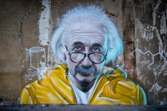 Albert Einstein, filósofo: “La imaginación es más importante que el conocimiento” | FM Avenida