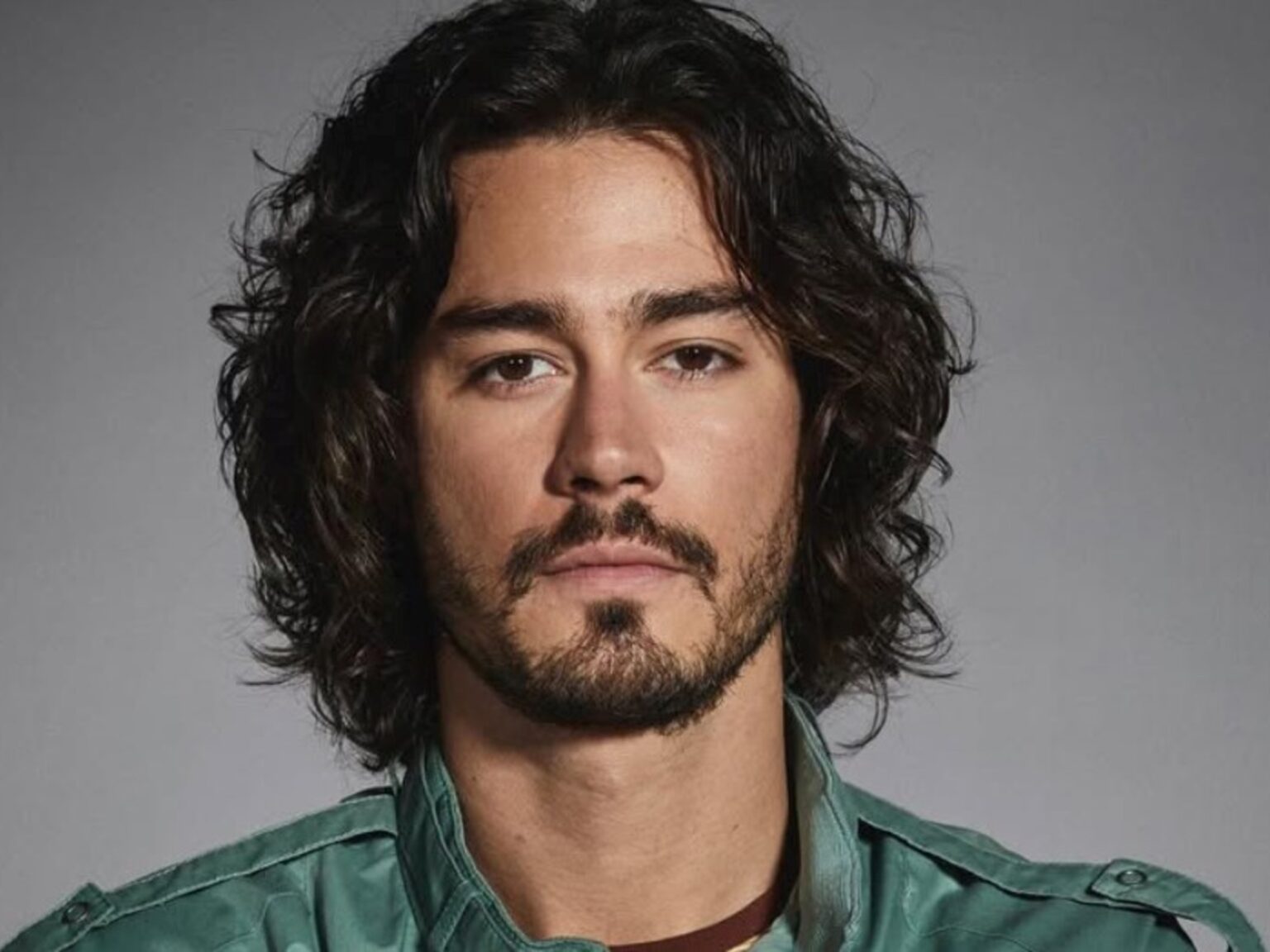 El actor Manuel Masalva, estrella de Netflix, se despertó del coma tras 105 días internado en el exterior: "Volví a nacer" | FM Avenida