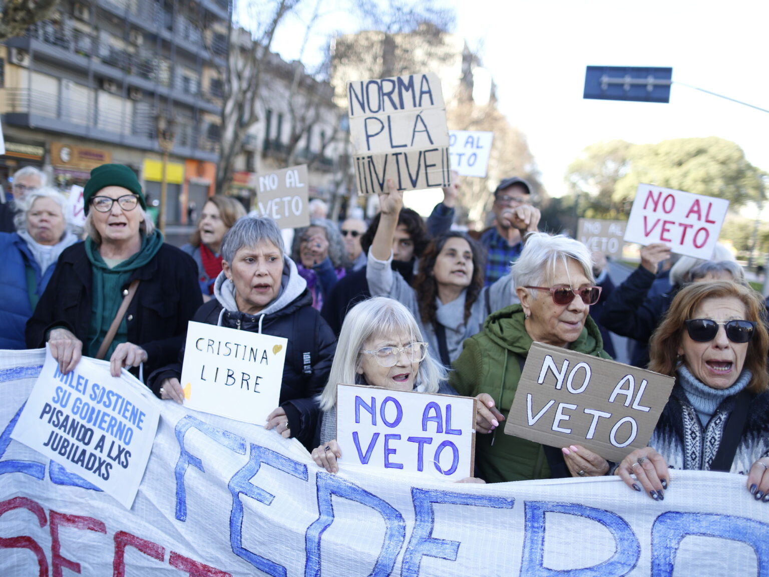 En cuánto quedarían las jubilaciones de ANSES si se rechaza el veto de Milei | FM Avenida