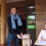 Ganó un banca hace dos meses, aún no asumió y ahora va por otra: Diego Hartfield vuelve a ser el candidato de Milei en Misiones | FM Avenida