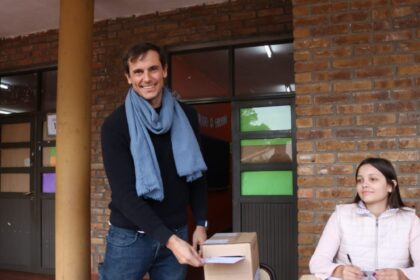 Ganó un banca hace dos meses, aún no asumió y ahora va por otra: Diego Hartfield vuelve a ser el candidato de Milei en Misiones | FM Avenida