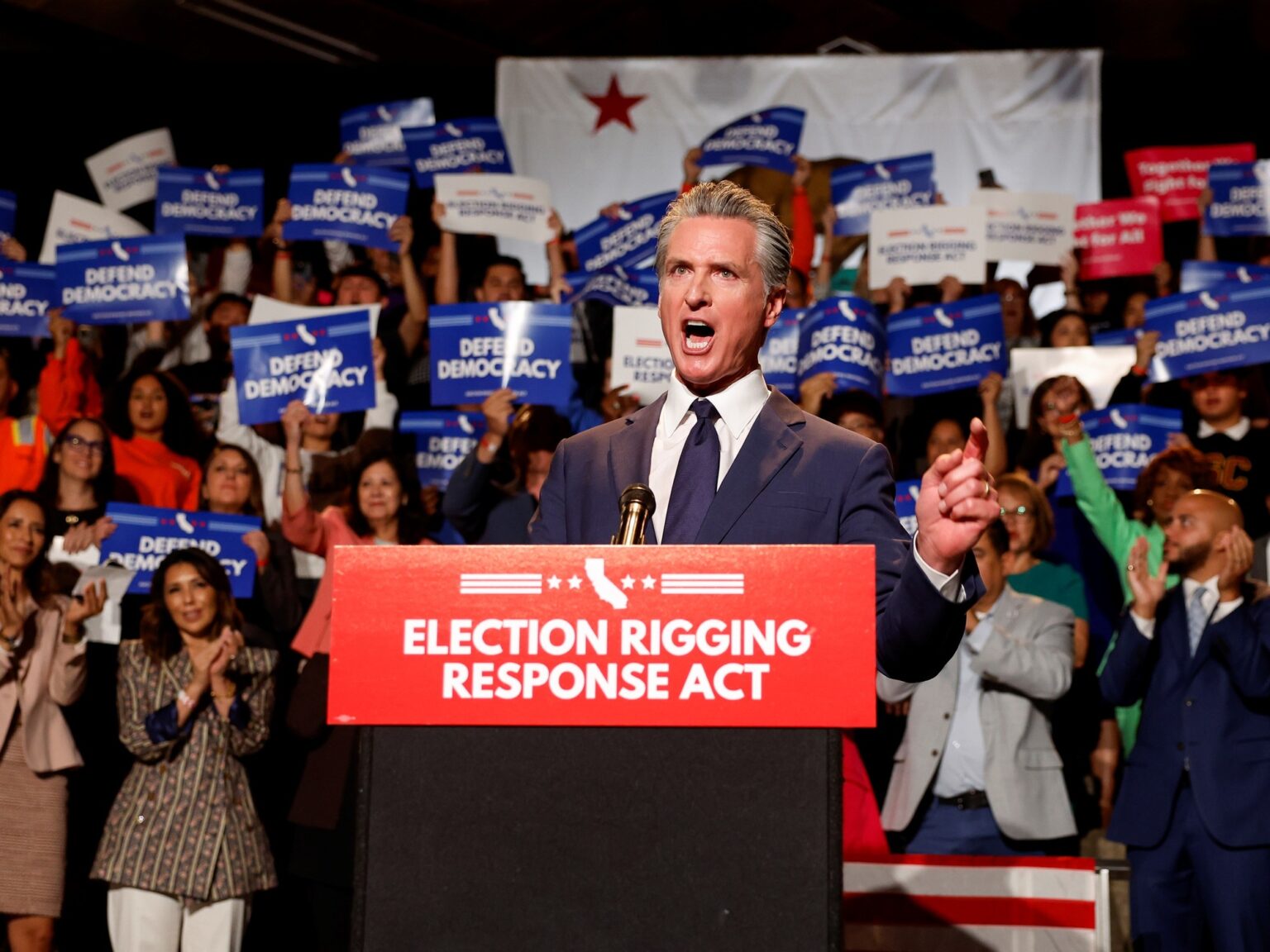 Gavin Newsom anunció una elección especial para un nuevo mapa del Congreso en California: “Tenemos que responder al fuego con fuego” | FM Avenida