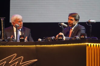 Las figuras de Radio Mitre se unieron en una gran gala para celebrar los 100 años de historia | FM Avenida
