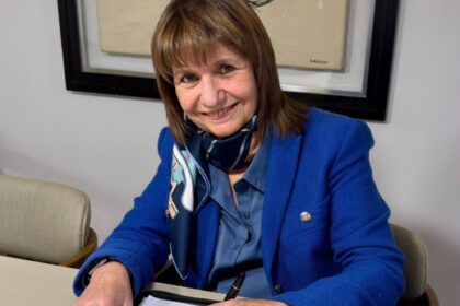 Patricia Bullrich confirmó su candidatura a senadora nacional por La Libertad Avanza por la Ciudad de Buenos Aires | FM Avenida
