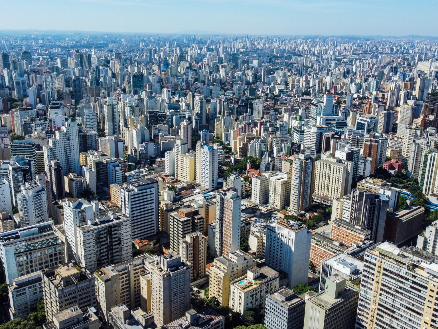 Qué significa ser rico en Brasil y cómo cambian las prioridades con el dinero | FM Avenida