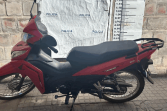 Recuperan una motocicleta robada gracias a la intervención de dos jóvenes | FM Avenida