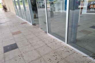 Siguen las quejas por la nueva Terminal de Ómnibus: "Todo destruido, nada que ver con lo que prometieron" | FM Avenida