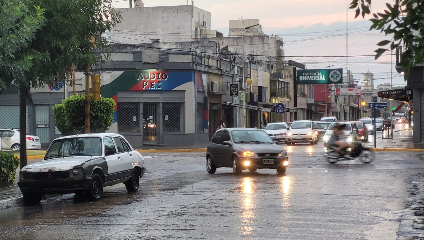 Temporal: días lluviosos por delante y la incógnita de cuánta agua caerá en San Pedro | FM Avenida