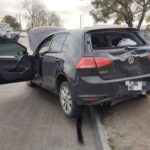 Una persecución entre la Policía y dos ladrones, que empezó en Pompeya y terminó en Lanús, fue grabada por los pasajeros de un colectivo | FM Avenida