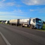 Chocaron un camión y un auto en ruta 9: no hubo heridos | FM Avenida