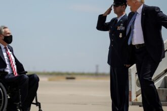 Cómo es la relación de Greg Abbott con Donald Trump | FM Avenida