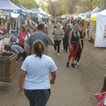 Feria de Emprendedores y música en La Buena Moza este domingo | FM Avenida