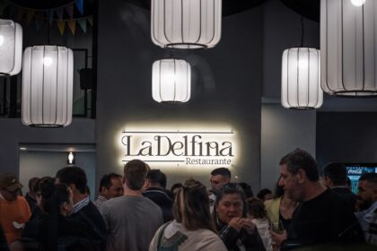 La Delfina Restó abrió sus puertas: platos de alta calidad y un espacio pensado para todos | FM Avenida