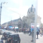 La Plata marchó por Julio López a 19 años de su desaparición y en Diputados aprobaron el "Día del Testigo" | FM Avenida