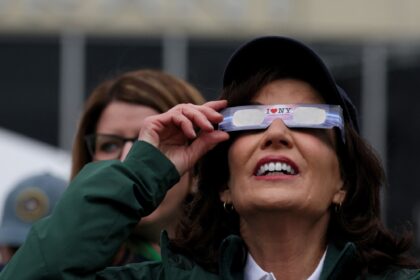 Qué hacía Kathy Hochul antes de ser gobernadora de New York | FM Avenida