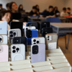 Restricción del uso de celulares en escuelas primarias: qué dice la ley aprobada en Diputados | FM Avenida