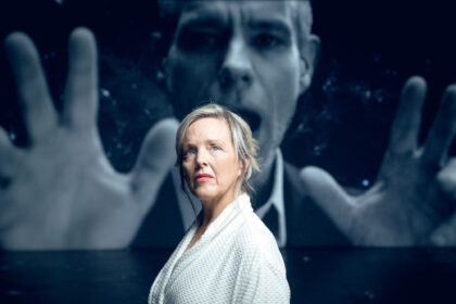 Una nueva manera de sentir el teatro: estrenó el exitoso musical Next to Normal en versión inmersiva y con la mente abierta | FM Avenida