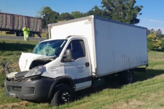 Accidente entre camiones en ruta 9: dos hombres hospitalizados | FM Avenida