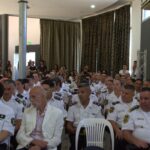 Acto por el Día de la Policía Bonaerense: con presencia de funcionarios, Vela destacó el trabajo "en equipo" del cuerpo | FM Avenida