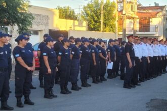 Bomberos Voluntarios: cierre del año con un acto donde hubo reconocimientos y ascensos | FM Avenida