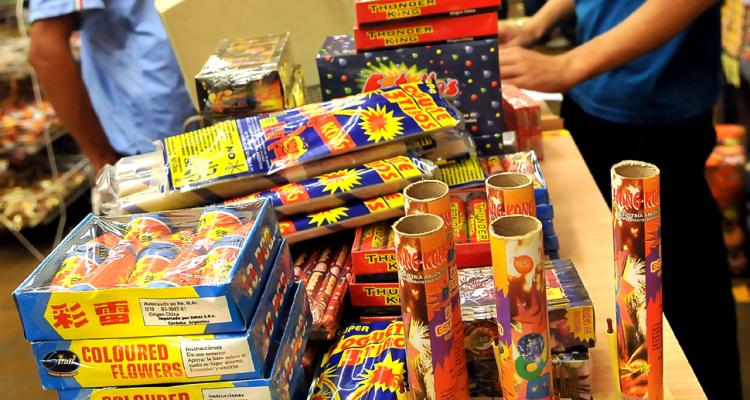 Crece el malestar por el uso de pirotecnia: vecinos reclaman controles y cumplimiento de la ordenanza | FM Avenida