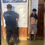 Detuvieron a un joven de 21 años acusado de abusar de un niño y amenazar a su madre | FM Avenida
