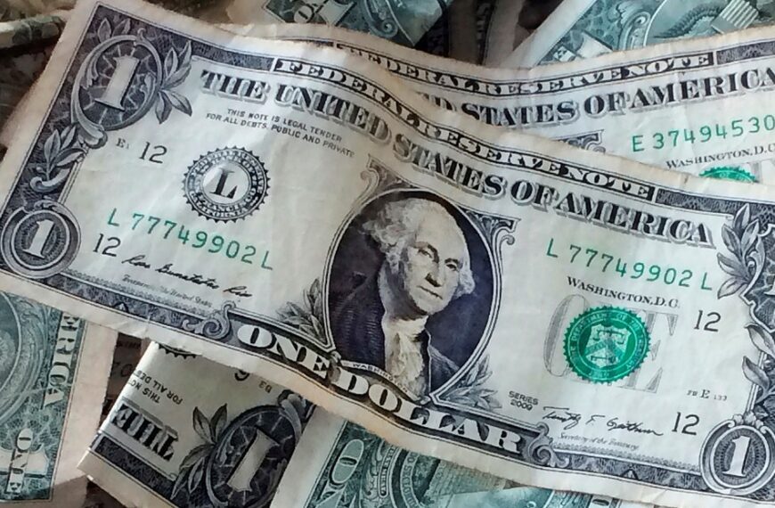 Dólar CCL hoy: a cuánto cotiza este miércoles 24 de diciembre | FM Avenida