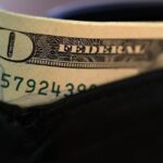 Dólar blue hoy: a cuánto cotiza este domingo 21 de diciembre | FM Avenida