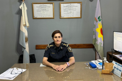 El Ministerio de Seguridad promovió al grado de Comisario a Paola Vela, titular de la EPC | FM Avenida