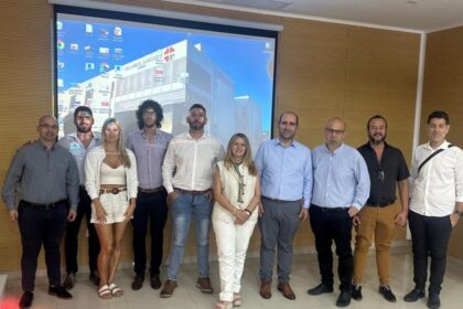 Hospital Privado Sadiv realizó una jornada de actualización médica sobre Amiloidosis hATTR | FM Avenida