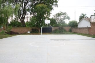 Inauguraron el nuevo playón deportivo en la Escuela Secundaria N° 1 de Santa Lucía | FM Avenida