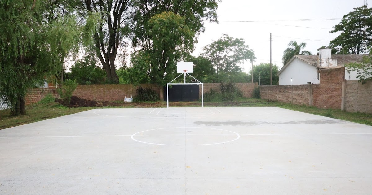 Inauguraron el nuevo playón deportivo en la Escuela Secundaria N° 1 de Santa Lucía | FM Avenida