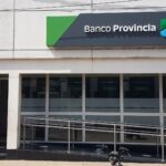 Jubilados del IPS: fueron a cobrar el aguinaldo y los cajeros del Provincia estaban vacíos | FM Avenida