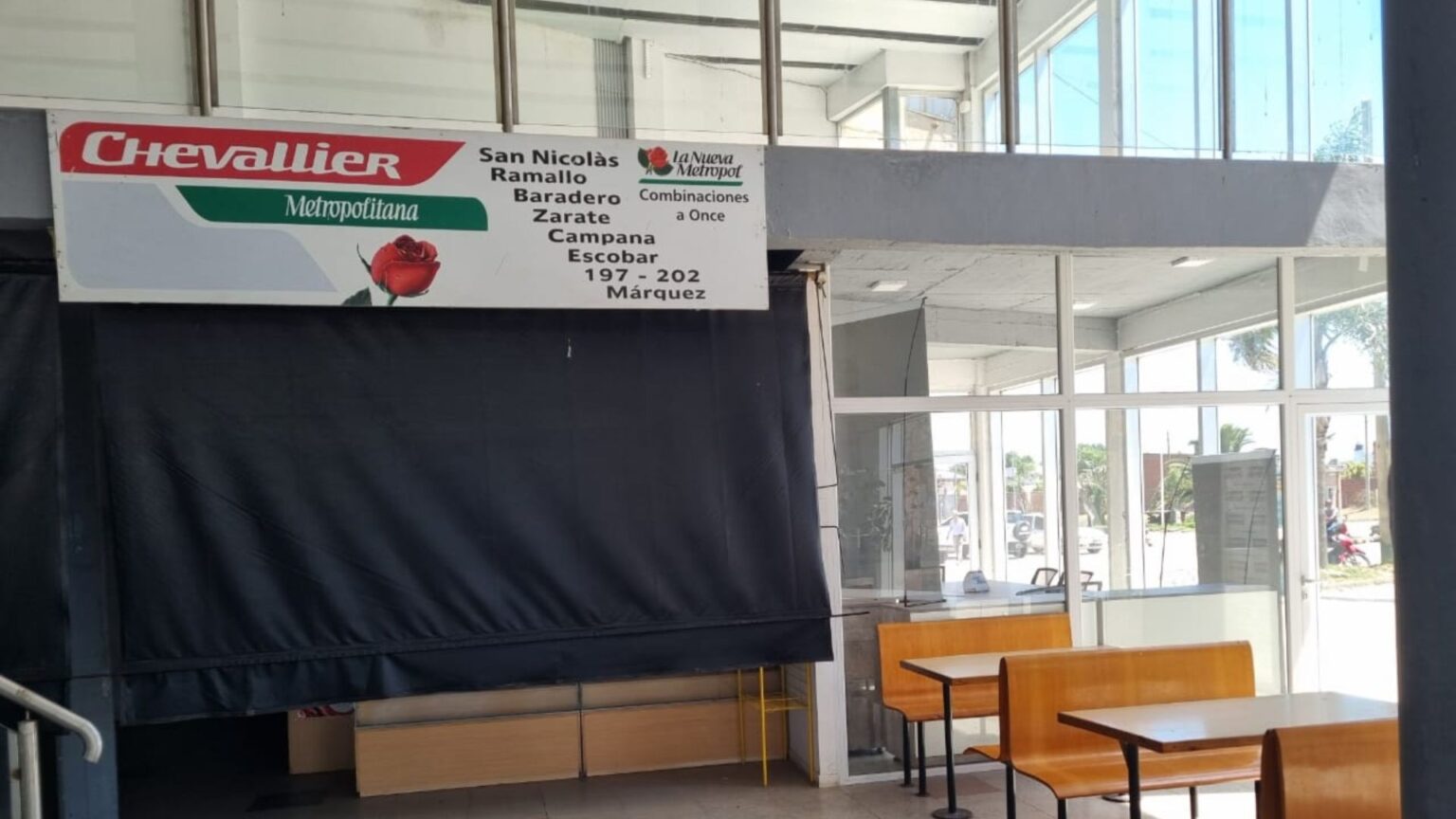 La nueva Terminal de Ómnibus: la postal del abandono donde ni el kiosco ha resistido | FM Avenida