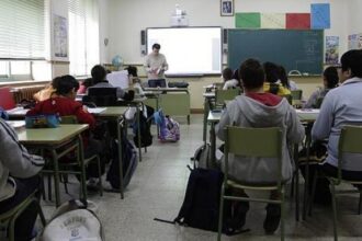 Provincia dio a conocer el calendario escolar 2026: las clases comenzarán el 2 de marzo | FM Avenida