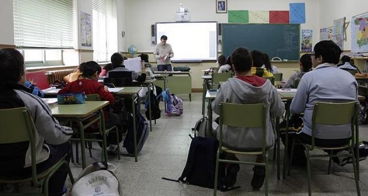 Provincia dio a conocer el calendario escolar 2026: las clases comenzarán el 2 de marzo | FM Avenida