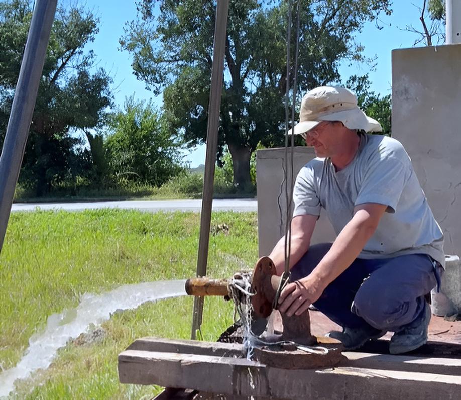 Reemplazaron la bomba de agua que abastece a El Escorial, Polo, Villa Merced y Los Aromitos | FM Avenida
