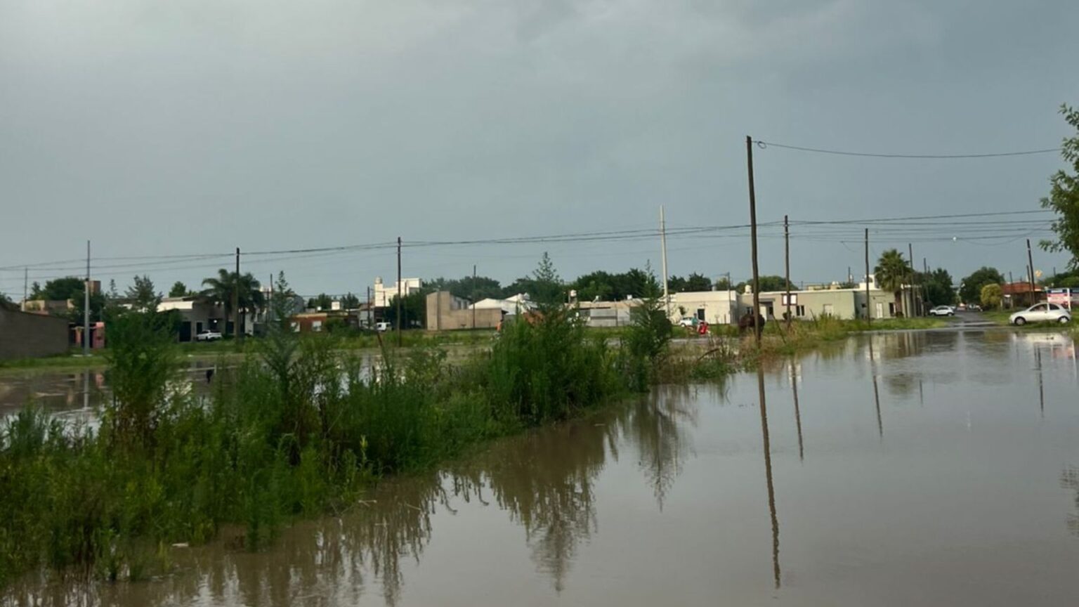 Temporal: copiosas precipitaciones se registraron en distintos puntos del distrito | FM Avenida