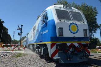 Trenes Retiro-Rosario: habrá restricciones en la circulación para Navidad | FM Avenida