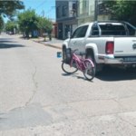 Un ciclista herido tras chocar con una camioneta | FM Avenida