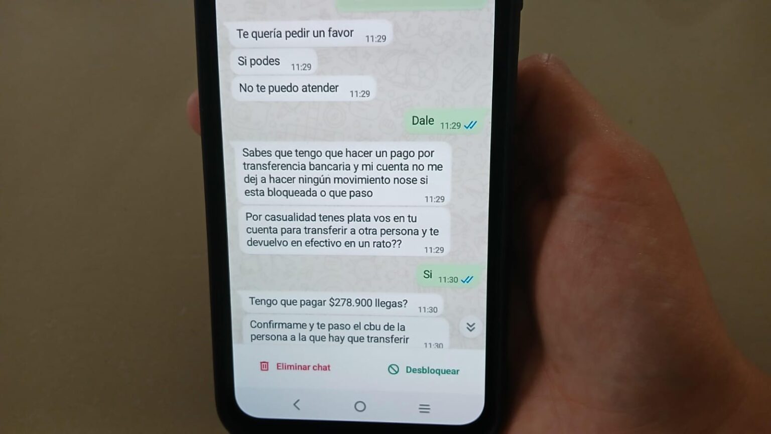Advierten por estafas y pedidos de transferencias por WhatsApp: “Ya se lo hicieron a varias personas” | FM Avenida