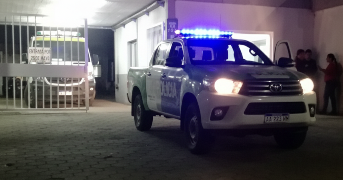 Atacó a su hermana con un tenedor tras golpear a su pareja: el agresor fue reducido por vecinos y terminó en el Hospital | FM Avenida