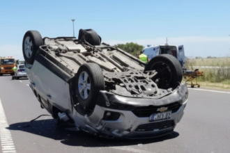 Cinco heridos tras el vuelco de un auto en la Ruta 9 | FM Avenida