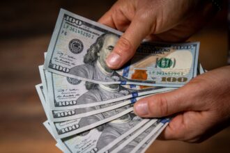 Con el dato de diciembre, en febrero el dólar se podrá mover hasta 2,8% dentro de la banda | FM Avenida