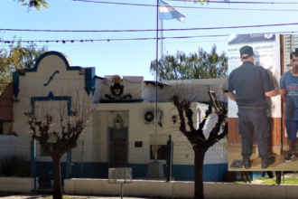 Detienen a un joven de 20 años tras agredir a su madre y amenazarla de muerte | FM Avenida