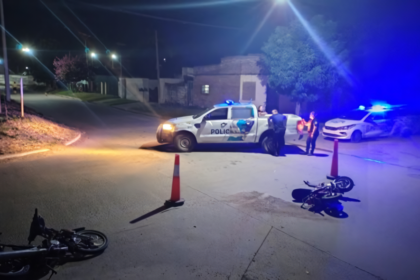 Dos choques de motos en distintos puntos de la ciudad: tres personas con heridas leves | FM Avenida