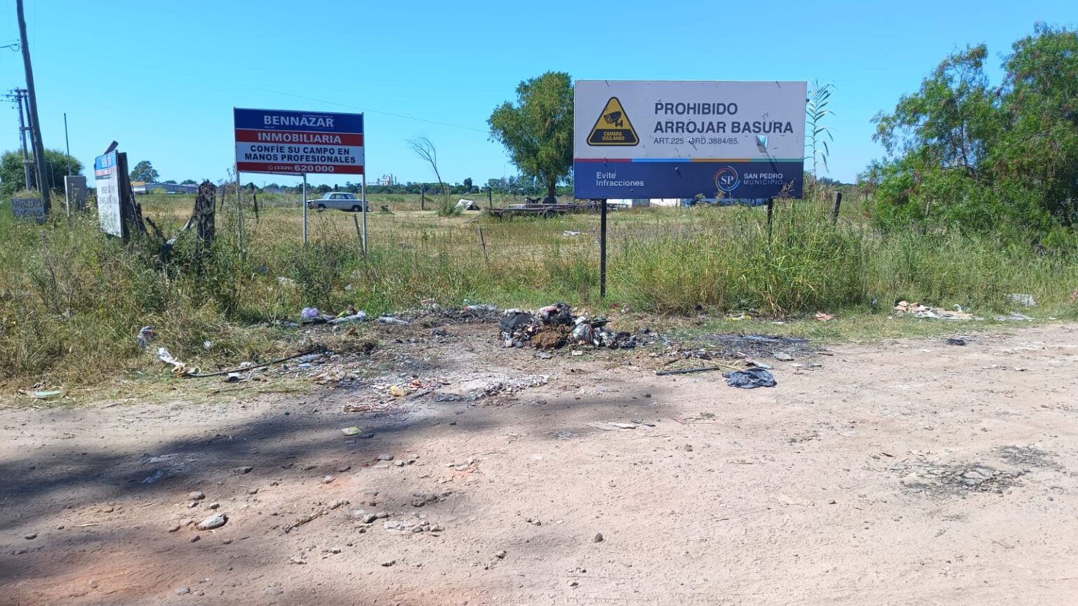 Insólito: después de dos meses, se llevaron el canasto de basura de callejón Pascual | FM Avenida