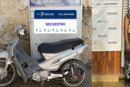Interceptan a un joven que circulaba en una moto robada | FM Avenida