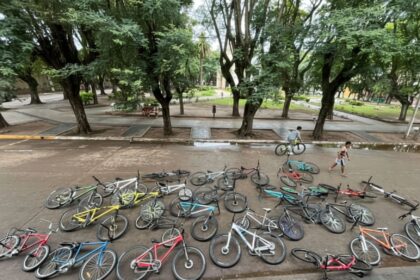 Jóvenes ciclistas piden un espacio público para practicar BMX y ciclismo urbano de forma segura | FM Avenida