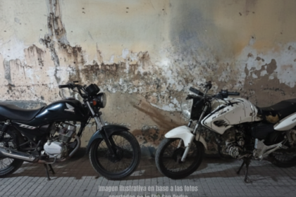 La policía recuperó una moto robada e interceptó otra unidad con el cuadro adulterado | FM Avenida